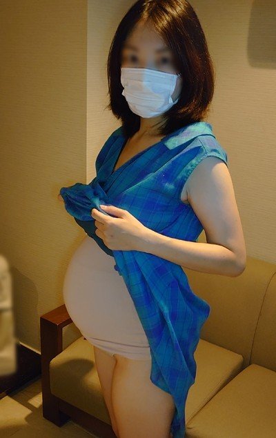 Boss's Wife Pregnant by Me: Unfaithful Cum Inside Pregnant Woman